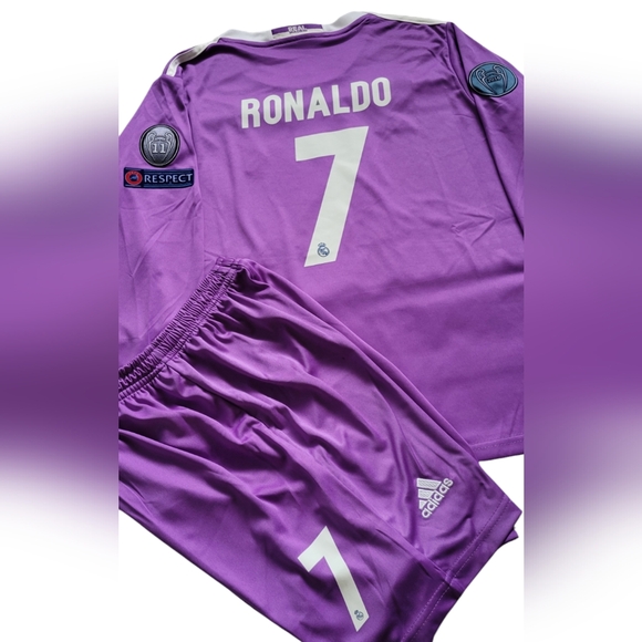 Real Madrid Cristiano Ronaldo 2017 final Cardiff Set fot Kids - Picture 4 of 5